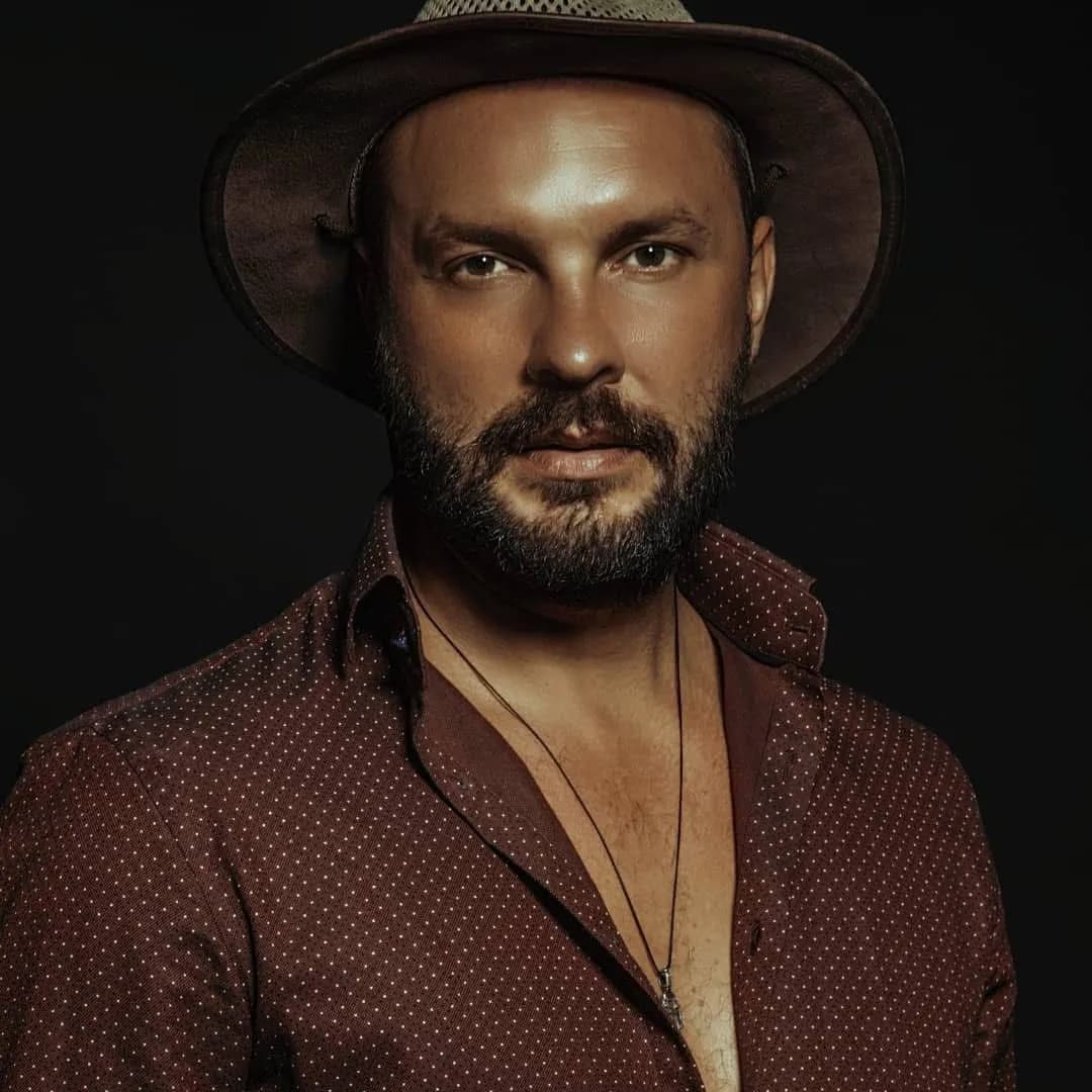 Артемій Сурін